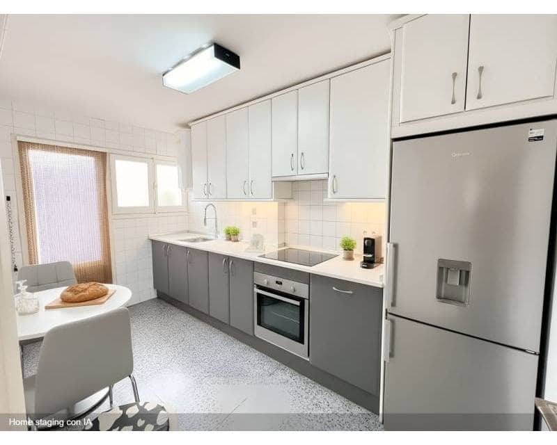 Apartamento Playa de 3 habitaciones en Santa Pola en venta - 195.000 € (Ref: 9413231)