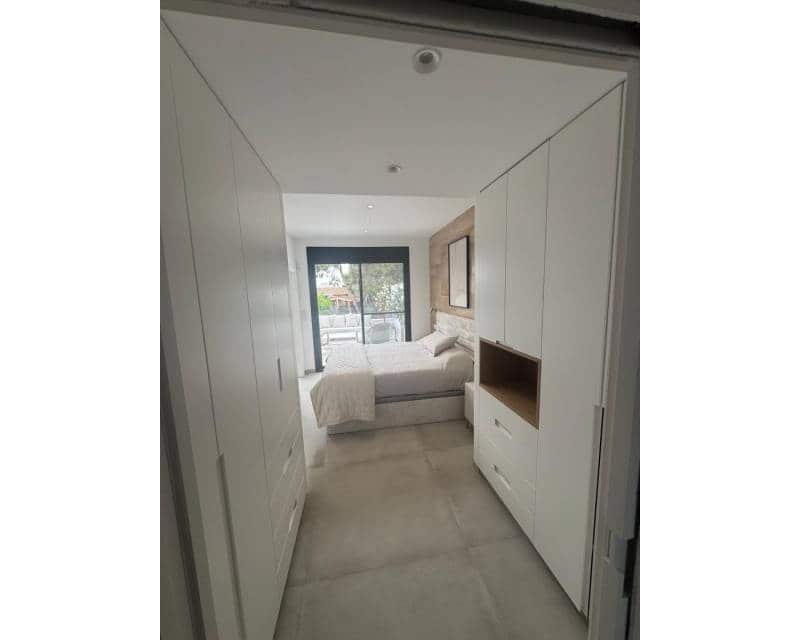 3 makuuhuone Huoneisto myytävänä paikassa Santiago de la Ribera mukana uima-altaan 
autotalli - 699 900 € (Ref: 9414557)