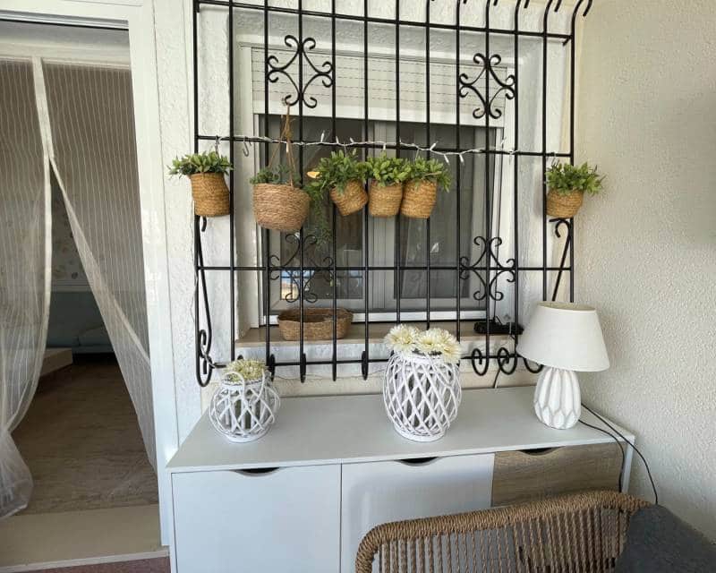 3 slaapkamer Rijtjeshuis te koop in Torre de la Horadada met zwembad - € 399.000 (Ref: 9414845)