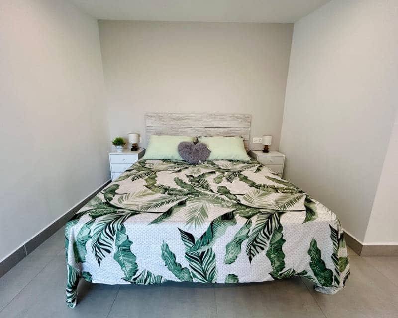 2 chambre Villa/Maison Mitoyenne à vendre à Torrevieja - 149 900 € (Ref: 9417866)