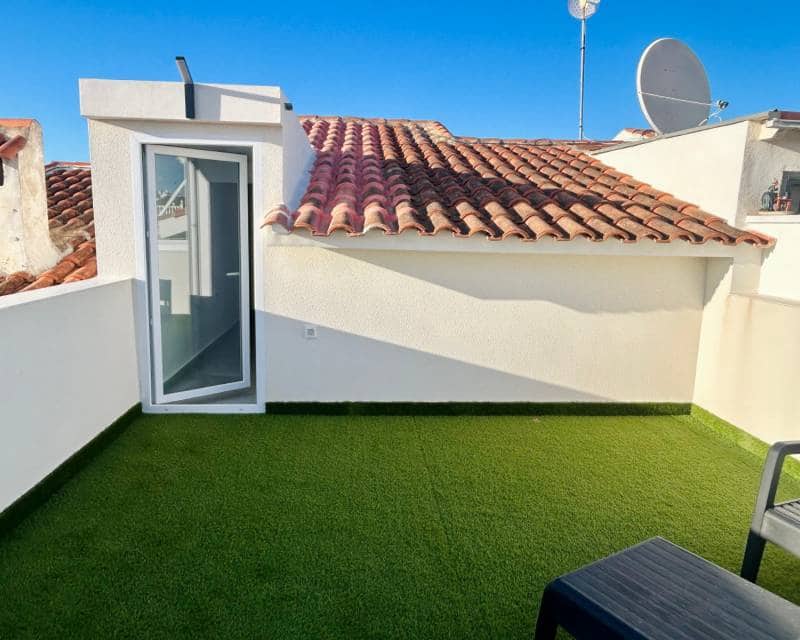 2 chambre Villa/Maison Mitoyenne à vendre à Torrevieja - 149 900 € (Ref: 9417866)