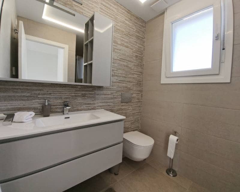 3 slaapkamer Halfvrijstaande villa te koop in San Pedro del Pinatar met zwembad garage - € 412.000 (Ref: 9426272)