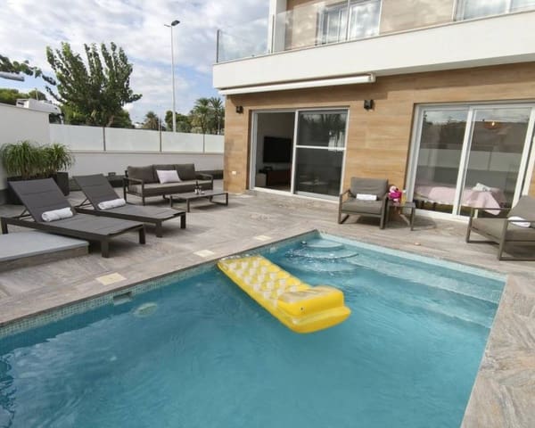 3 bedroom Semi-detached Villa for sale in San Pedro del Pinatar ciudad, San Pedro del Pinatar with pool garage - € 412,000 (Ref: 9426272)