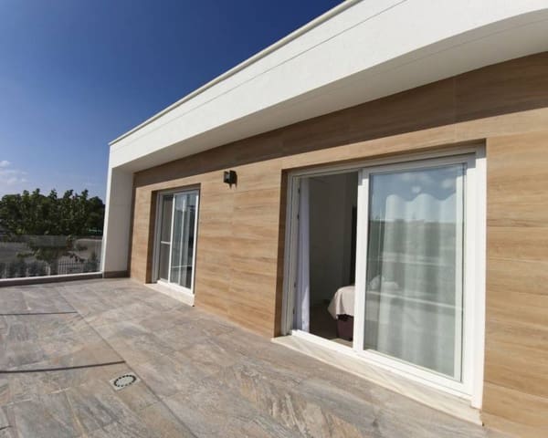 3 bedroom Semi-detached Villa for sale in San Pedro del Pinatar ciudad, San Pedro del Pinatar with pool garage - € 412,000 (Ref: 9426272)