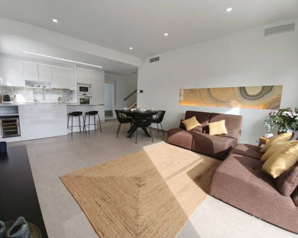 3 bedroom Semi-detached Villa for sale in San Pedro del Pinatar ciudad, San Pedro del Pinatar with pool garage - € 412,000 (Ref: 9426272)