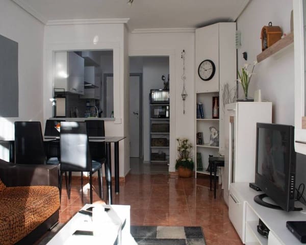 1 bedroom Apartment for sale in Nueva Torrevieja, Torrevieja with pool - € 129,000 (Ref: 9426273)