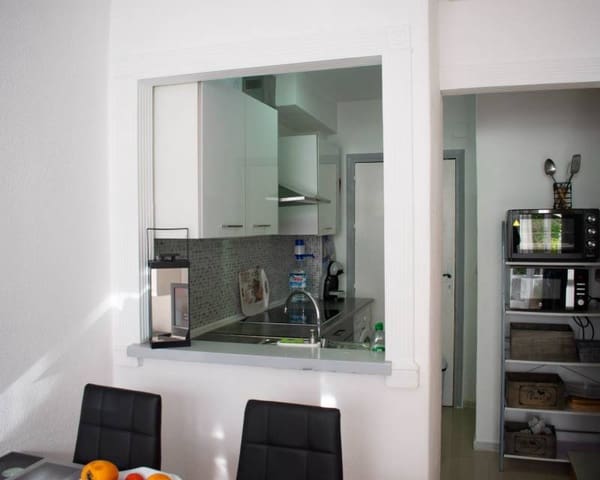 1 bedroom Apartment for sale in Nueva Torrevieja, Torrevieja with pool - € 129,000 (Ref: 9426273)