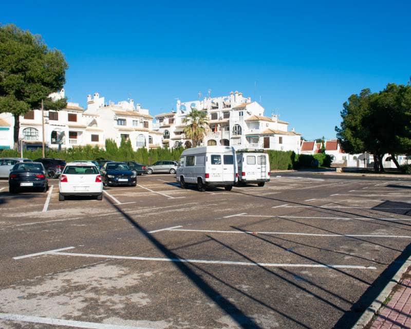 Apartamento de 1 habitación en Torrevieja en venta con piscina - 129.000 € (Ref: 9426273)