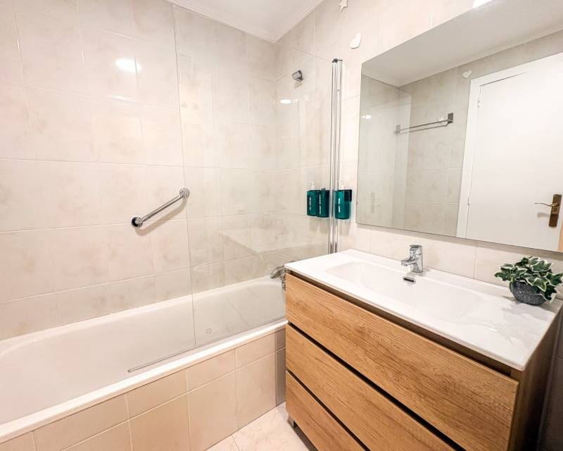 2 Zimmer Reihenhaus zu verkaufen in Finestrat mit Pool - 367.000 € (Ref: 9427879)