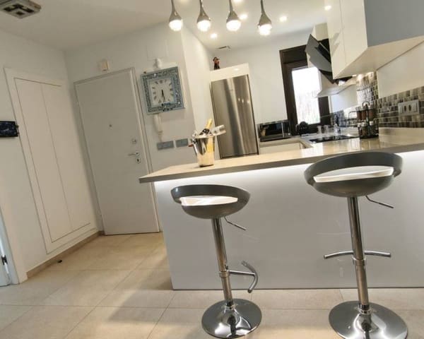 3 bedroom Villa for sale in Vistabella, Orihuela with pool - € 465,000 (Ref: 9427880)