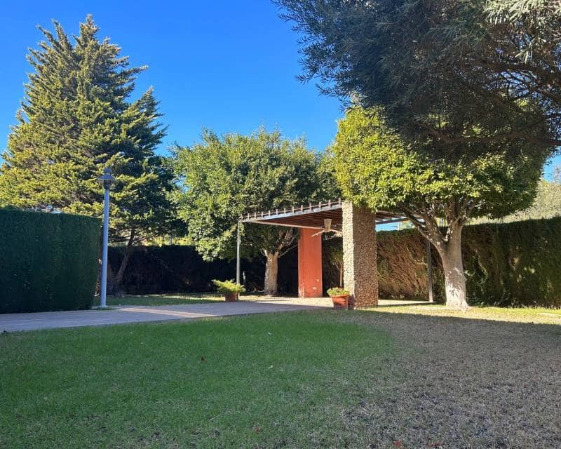 4 bedroom Villa for sale in Dehesa de Campoamor with pool garage - € 1,300,000 (Ref: 9428217)