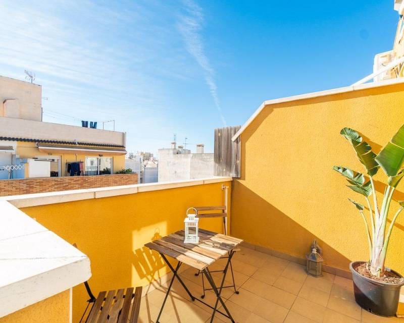 3 slaapkamer Penthouse te koop in Torrevieja - € 195.000 (Ref: 9431914)