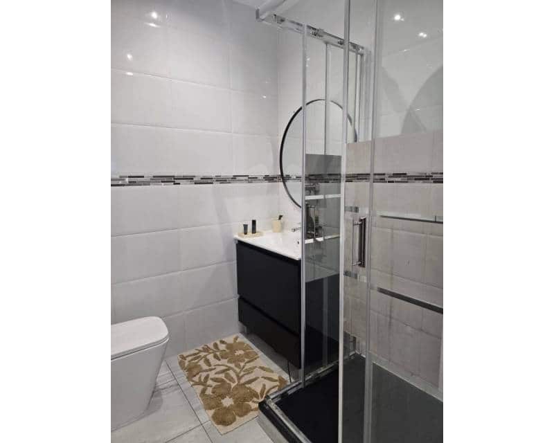 5 makuuhuone Huvila myytävänä paikassa Ciudad Quesada mukana uima-altaan 
autotalli - 498 000 € (Ref: 9431915)