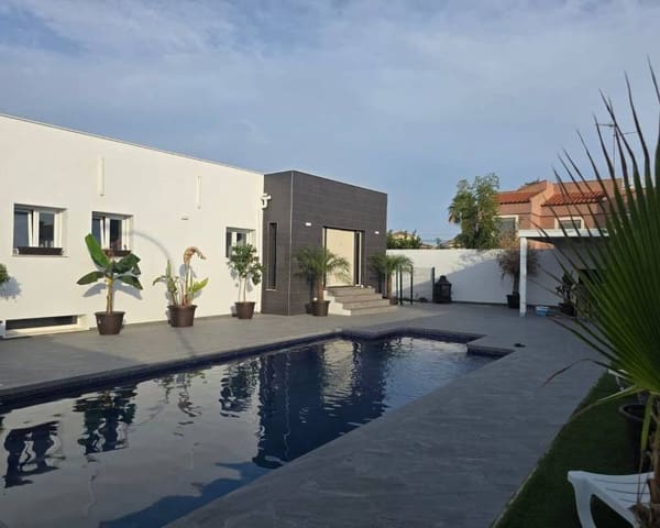 5 bedroom Villa for sale in Ciudad Quesada, Rojales with pool garage - € 498,000 (Ref: 9431915)