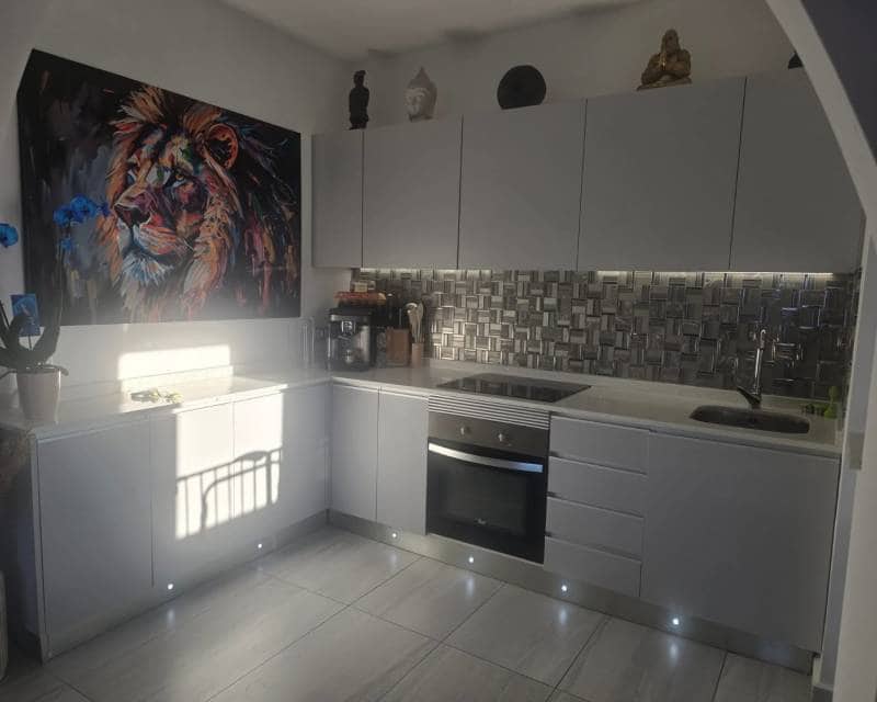 5 makuuhuone Huvila myytävänä paikassa Ciudad Quesada mukana uima-altaan 
autotalli - 498 000 € (Ref: 9431915)