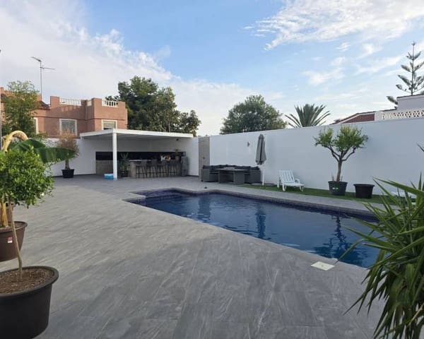 5 bedroom Villa for sale in Ciudad Quesada, Rojales with pool garage - € 498,000 (Ref: 9431915)