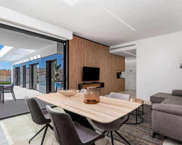 3 slaapkamer Villa te koop in Algorfa met zwembad garage - € 670.000 (Ref: 9438341)