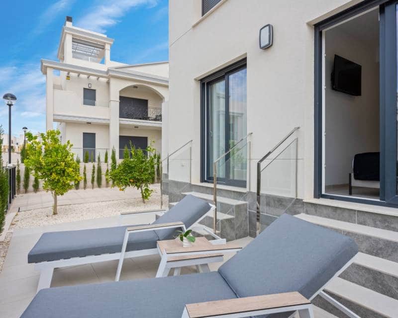 2 Zimmer Apartment zu verkaufen in Ciudad Quesada mit Pool Garage - 389.000 € (Ref: 9449430)