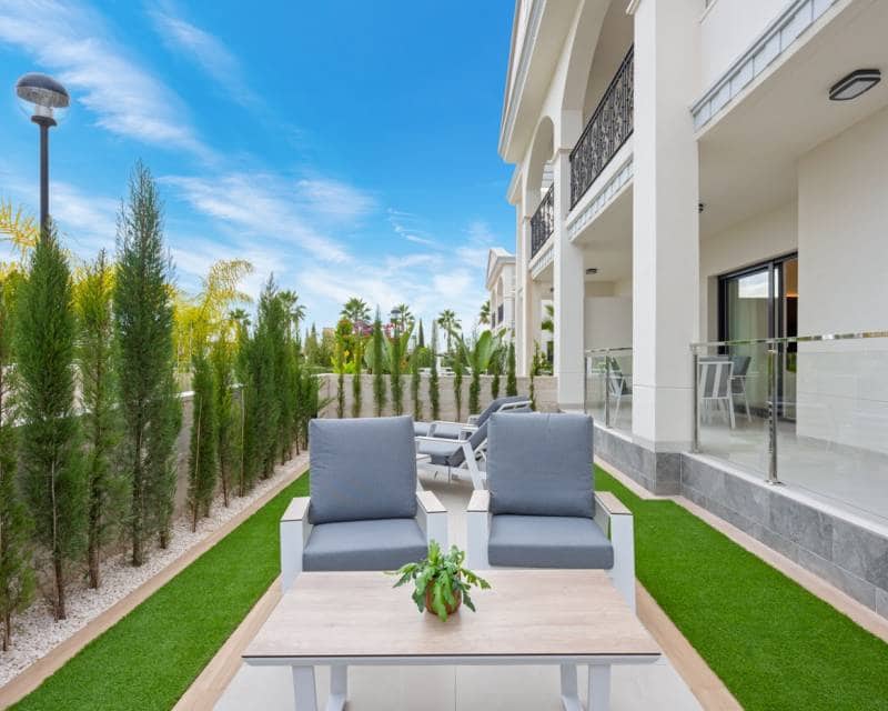 2 Zimmer Apartment zu verkaufen in Ciudad Quesada mit Pool Garage - 389.000 € (Ref: 9449430)