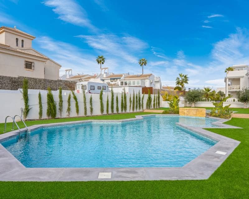 2 Zimmer Apartment zu verkaufen in Ciudad Quesada mit Pool Garage - 389.000 € (Ref: 9449430)