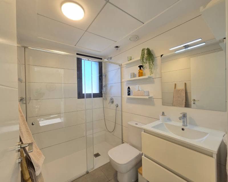 2 soveværelse Penthouse til salg i Villamartin med swimmingpool garage - € 335.000 (Ref: 9449431)