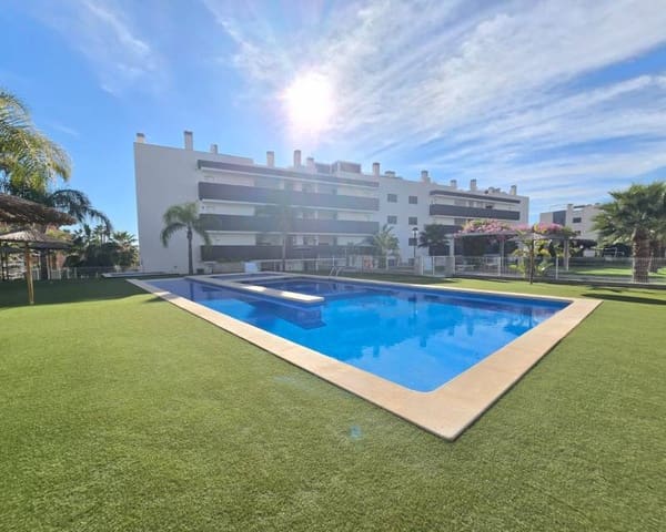 2 soveværelse Penthouse til salg i Villamartin, Orihuela med swimmingpool garage - € 335.000 (Ref: 9449431)
