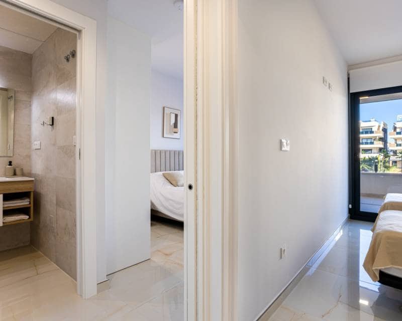 2 bedroom Apartment for sale in Los Altos with pool garage - € 295,000 (Ref: 9449457)