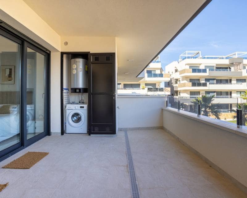 2 bedroom Apartment for sale in Los Altos with pool garage - € 295,000 (Ref: 9449457)