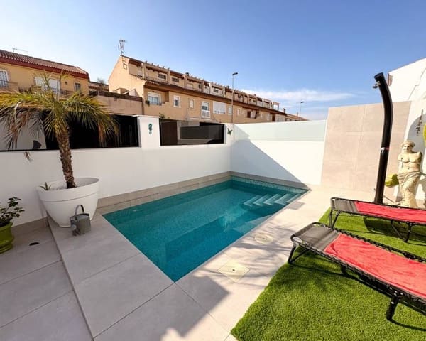 3 soveværelse Semi-Rækkehus til salg i San Pedro del Pinatar ciudad, San Pedro del Pinatar med swimmingpool - € 420.000 (Ref: 9450014)