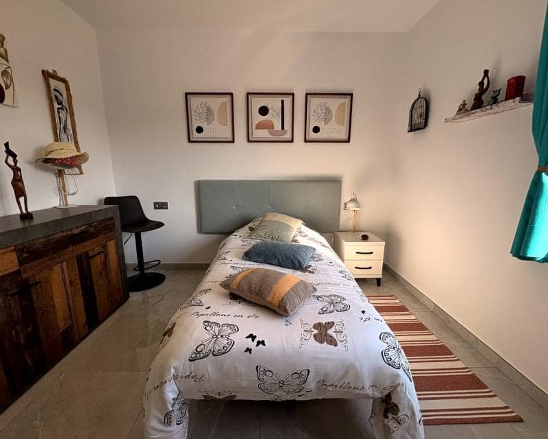 3 slaapkamer Halfvrijstaande villa te koop in San Pedro del Pinatar met zwembad - € 420.000 (Ref: 9450014)