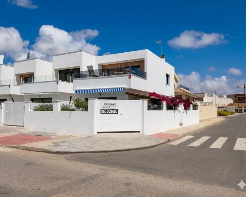3 bedroom Semi-detached Villa for sale in San Pedro del Pinatar with pool - € 420,000 (Ref: 9450014)