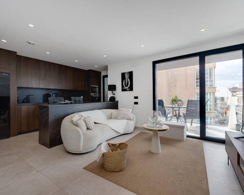 3 slaapkamer Appartement te koop in Torrevieja met garage - € 360.000 (Ref: 9451441)