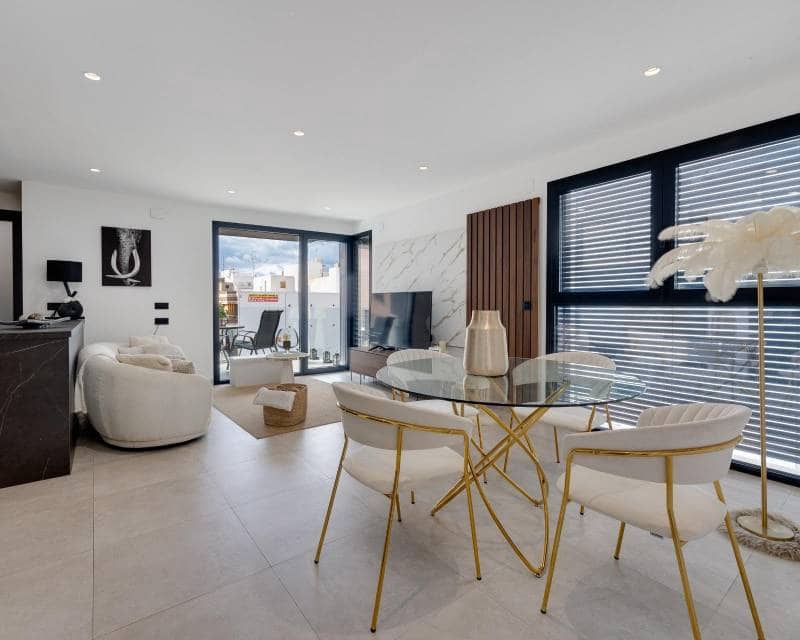 3 slaapkamer Appartement te koop in Torrevieja met garage - € 360.000 (Ref: 9451441)