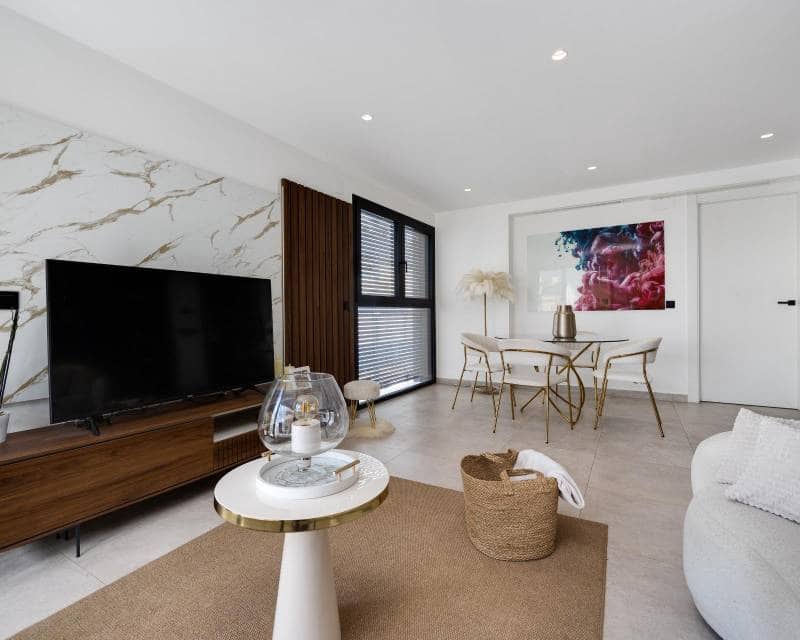 3 slaapkamer Appartement te koop in Torrevieja met garage - € 360.000 (Ref: 9451441)