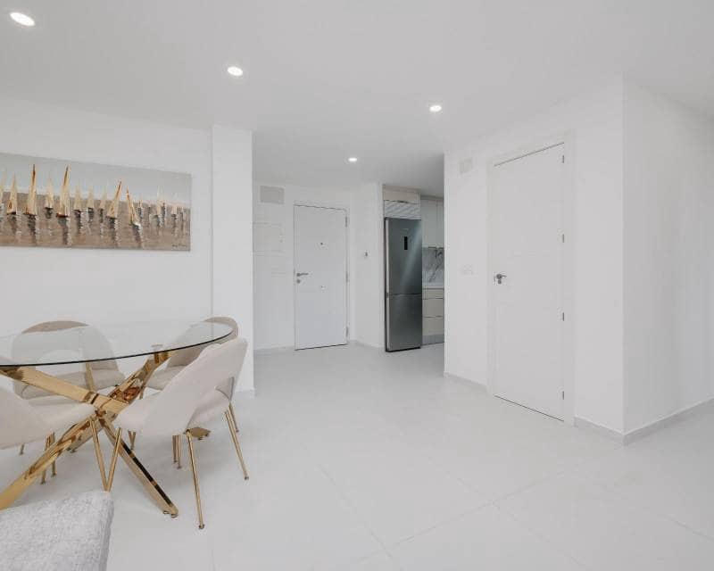 3 camera da letto Appartamento sulla Spiaggia in vendita in Torrevieja - 255.000 € (Rif: 9451442)