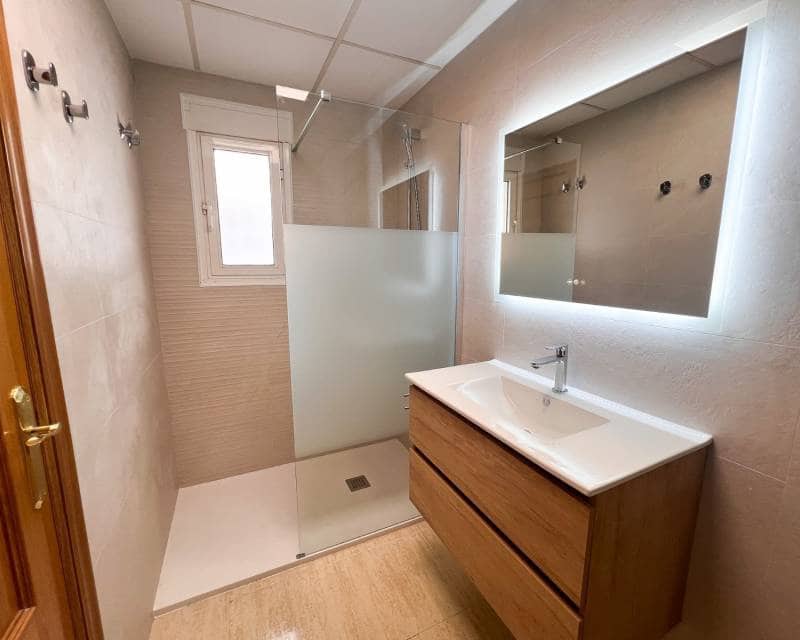 2 slaapkamer Appartement te koop in Orihuela Costa met zwembad - € 174.000 (Ref: 9451541)