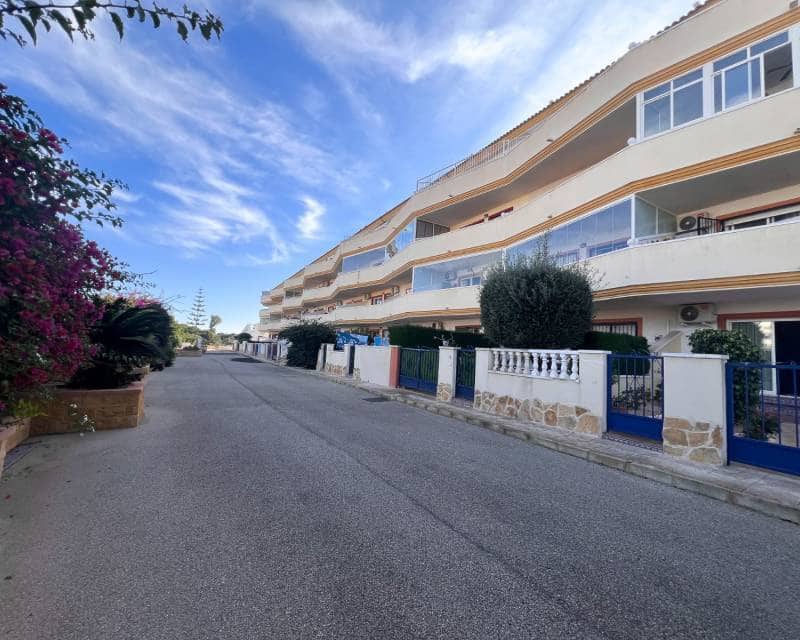 2 slaapkamer Appartement te koop in Orihuela Costa met zwembad - € 174.000 (Ref: 9451541)