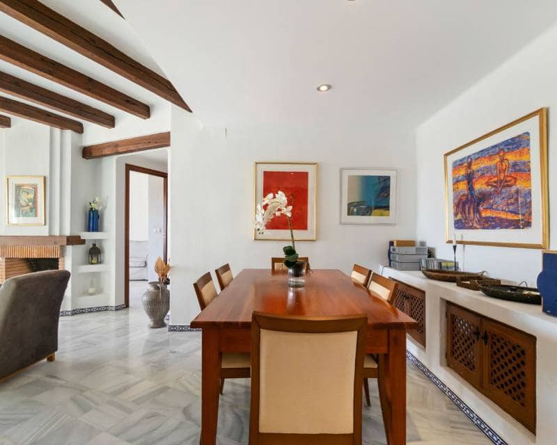 3 sypialnia Penthouse na sprzedaż w Torrevieja z garażem - 349 000 € (Ref: 9453584)