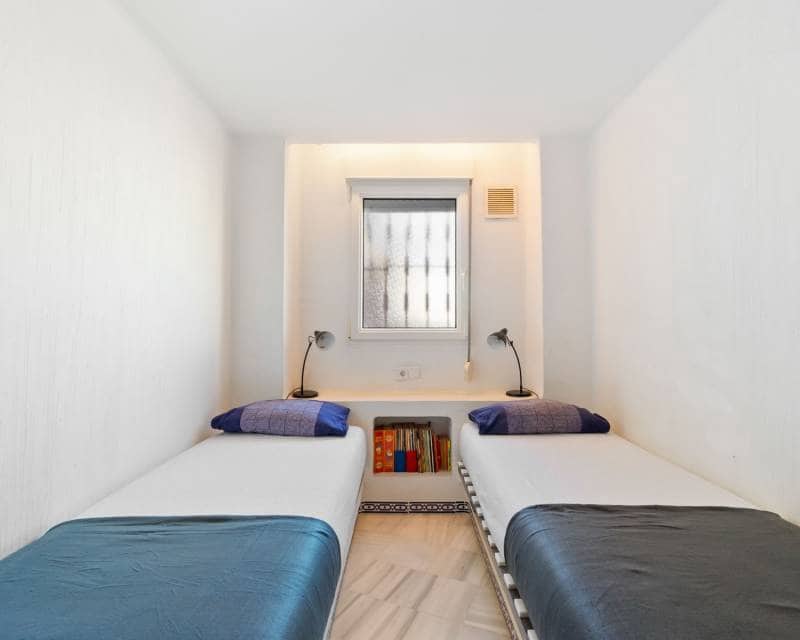 3 sypialnia Penthouse na sprzedaż w Torrevieja z garażem - 349 000 € (Ref: 9453584)