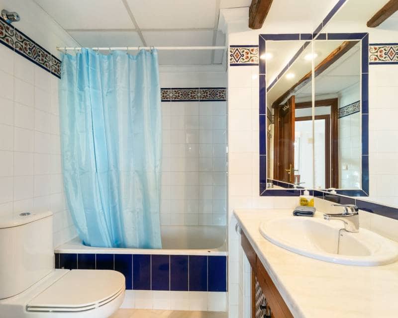 3 sypialnia Penthouse na sprzedaż w Torrevieja z garażem - 349 000 € (Ref: 9453584)