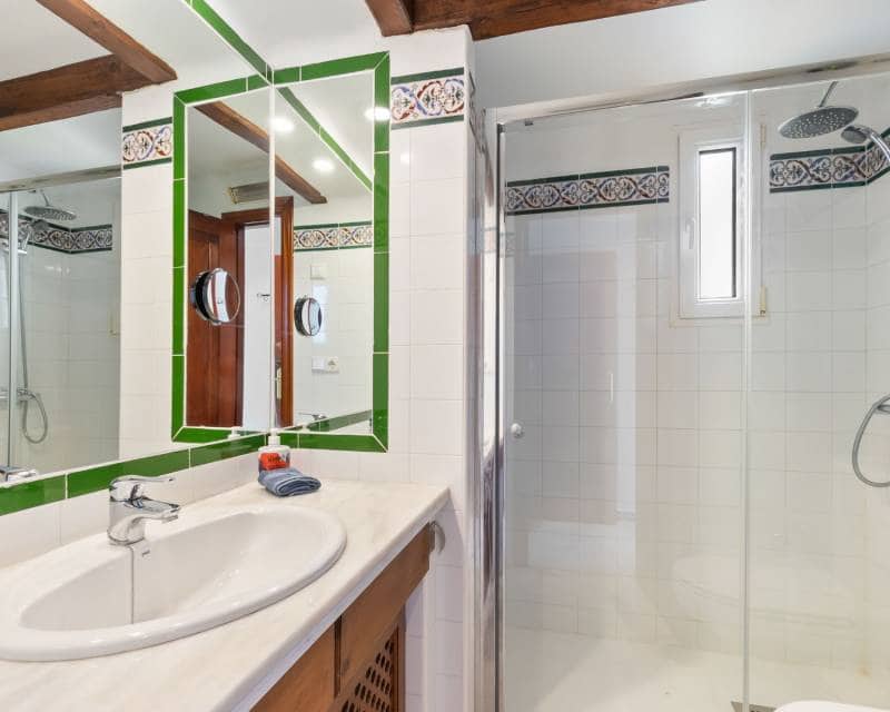 3 sypialnia Penthouse na sprzedaż w Torrevieja z garażem - 349 000 € (Ref: 9453584)