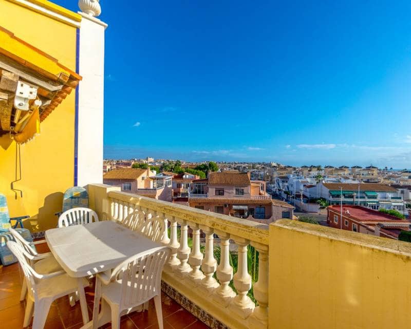 3 sypialnia Penthouse na sprzedaż w Torrevieja z garażem - 349 000 € (Ref: 9453584)