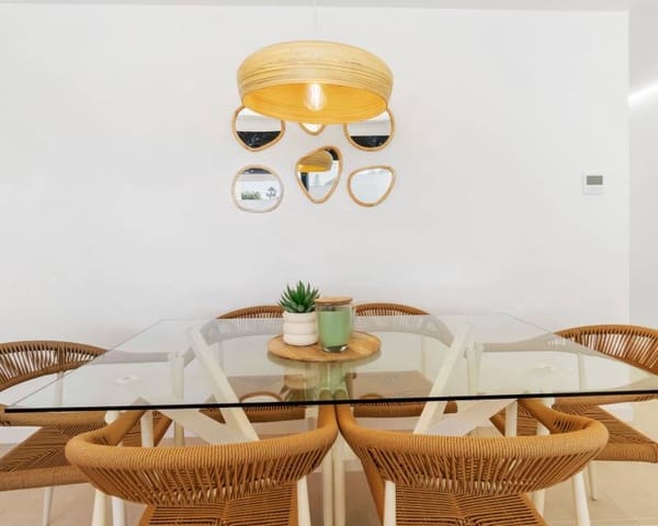 Chalet de 3 habitaciones en El Chaparral, Torrevieja en venta con piscina garaje - 499.000 € (Ref: 9453675)