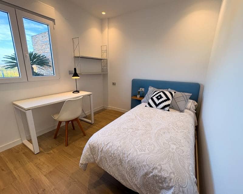 3 chambre Villa/Maison Semi-Mitoyenne à vendre à Ciudad Quesada avec piscine garage - 560 000 € (Ref: 9458415)