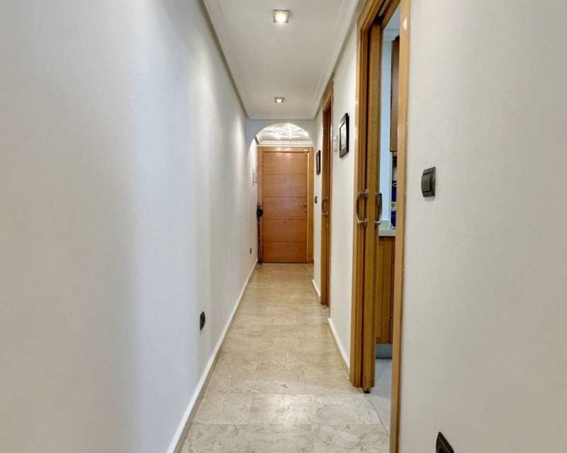 Apartamento de 2 habitaciones en Guardamar del Segura en venta con garaje - 339.000 € (Ref: 9466074)