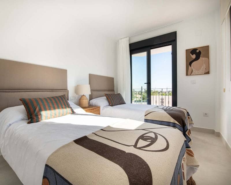 3 chambre Villa/Maison Mitoyenne à vendre à Cox avec piscine garage - 255 000 € (Ref: 9466229)