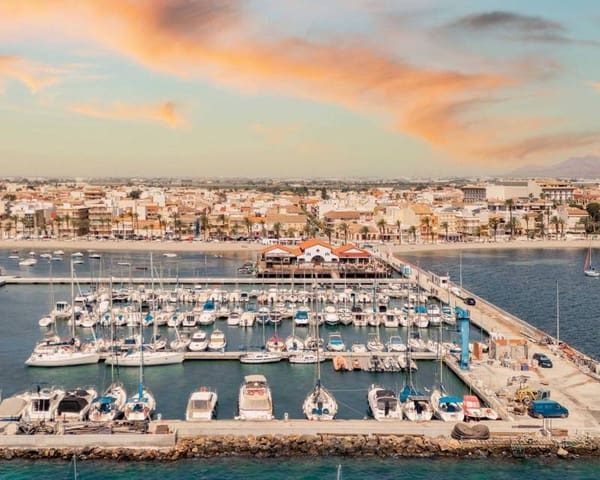 2 soverom Penthouse til salgs i Los Narejos, Los Alcázares med svømmebasseng garasje - € 349 000 (Ref: 9469026)