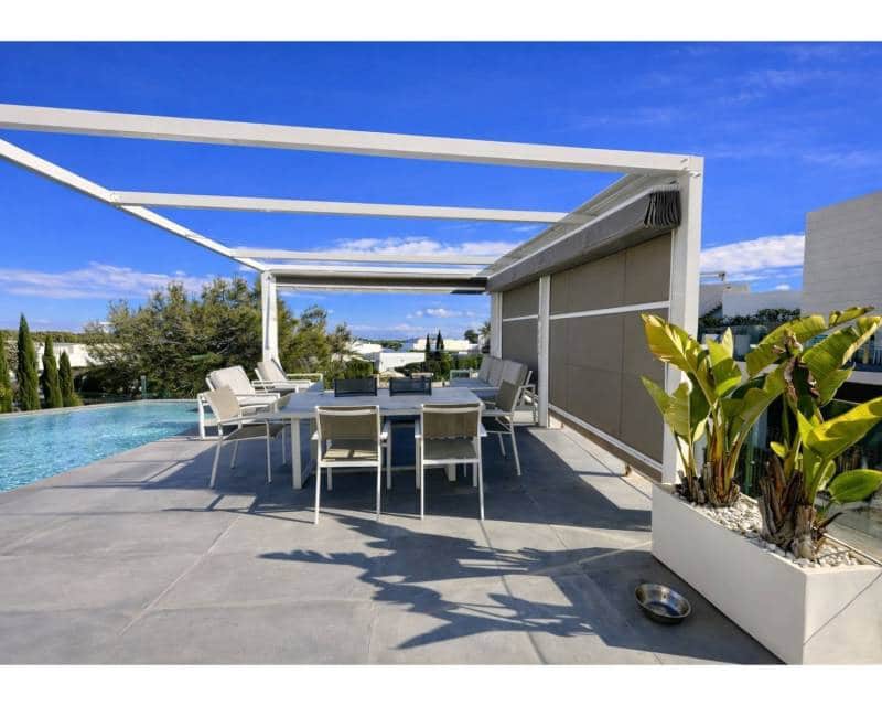 4 bedroom Villa for sale in Las Colinas Golf with pool - € 875,000 (Ref: 9471604)