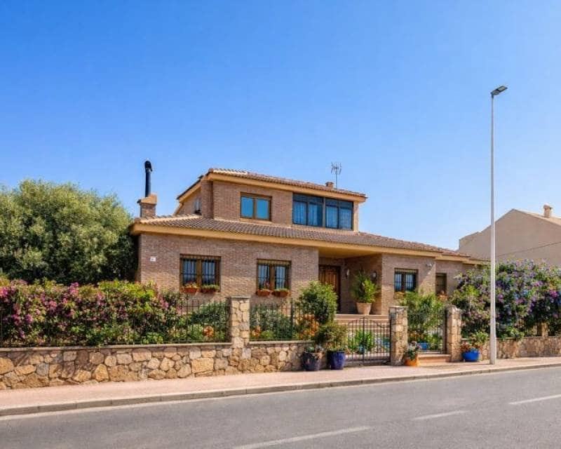 4 soveværelse Villa til salg i La Mata med garage - € 850.000 (Ref: 9473430)
