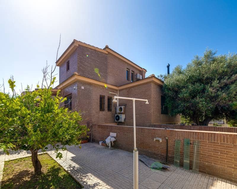4 soveværelse Villa til salg i La Mata med garage - € 850.000 (Ref: 9473430)